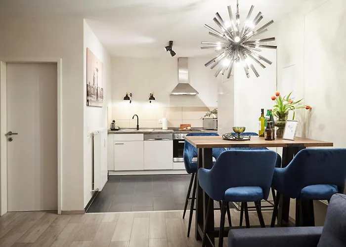 R B Apartment Hamburg Business Am Flughafen Fuer 1-5 Personen - Ideal Fuer Geschaeftsreisende Und Familien - Kueche - Waschtrockner - Smart Tv