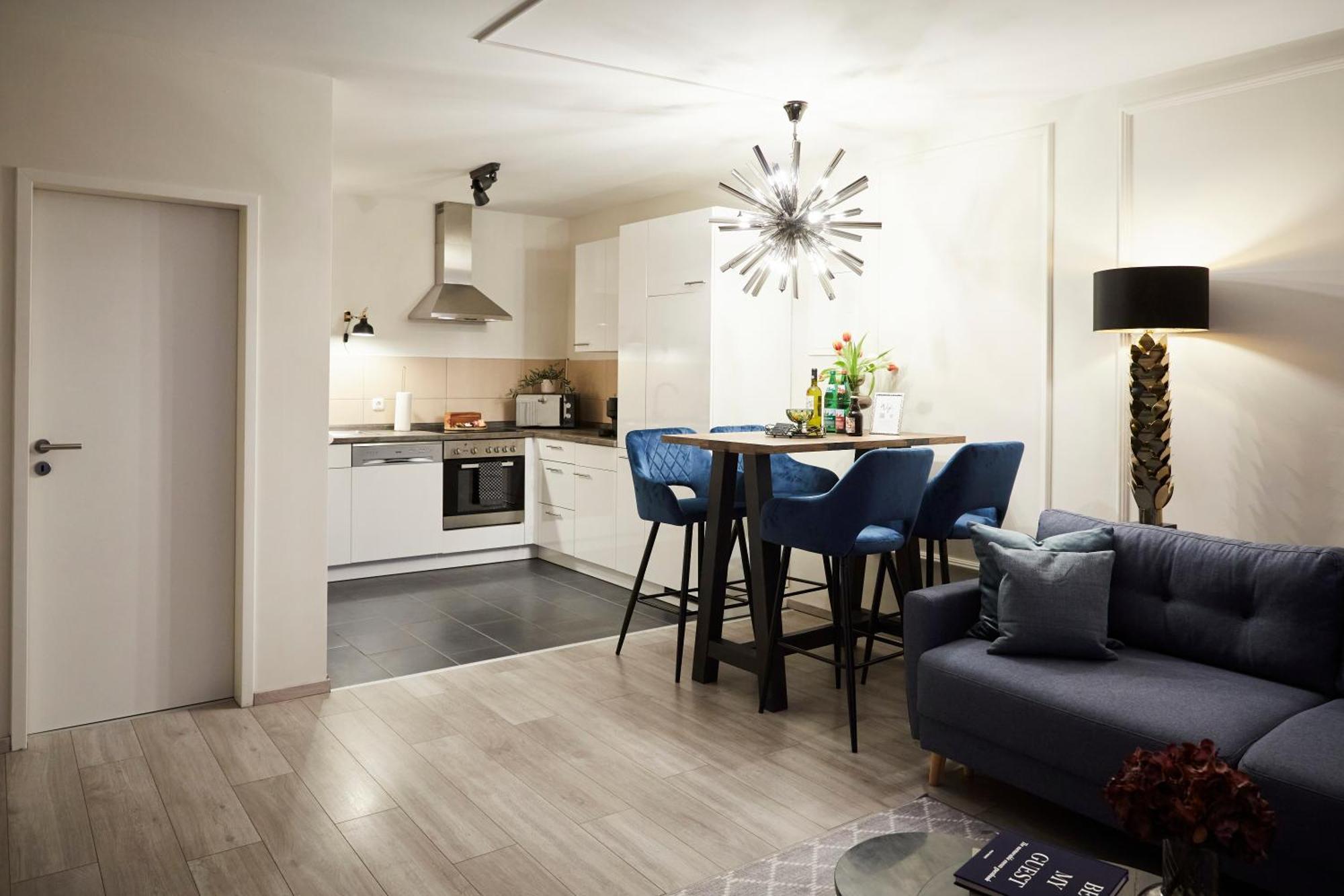 R B Business Am Flughafen Fuer 1-5 Personen - Ideal Fuer Geschaeftsreisende Und Familien - Kueche - Waschtrockner - Smart Tv Apartment Hamburg